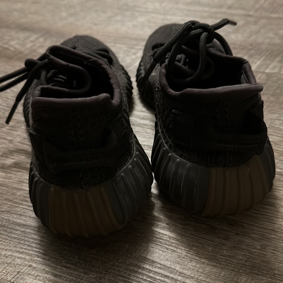 Adidas yezzy boost 350 V2 - Picture 4 of 5